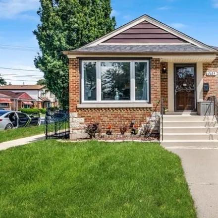 Buy this 2 bed house on 2624 West 83rd Street in Chicago, IL 60652