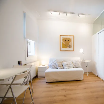 Rent this 1 bed room on Carrer de Calvet in 31, 08001 Barcelona