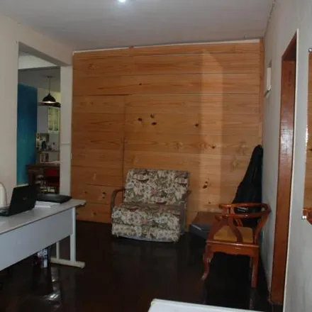 Buy this 2 bed house on Rua Espinosa in Nações Unidas, Sabará - MG