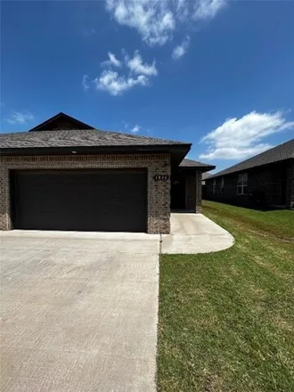 Rent this 3 bed house on 1838 Cypress Lane in El Reno, OK 73036