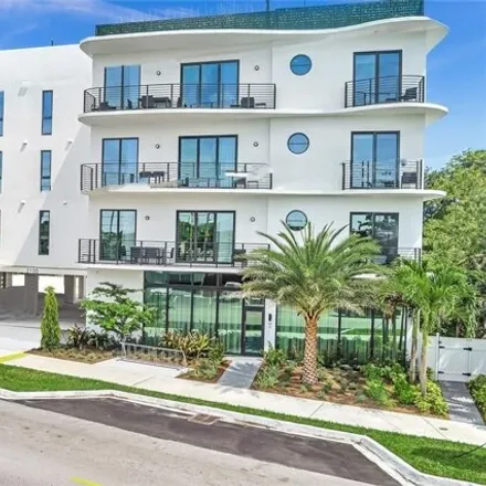 Rent this 3 bed apartment on 2102 South Miami Road in Fort Lauderdale, FL 33316