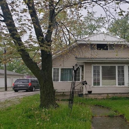 Rent this 3 bed house on 404 Washington Avenue in Frankfort, IN 46041