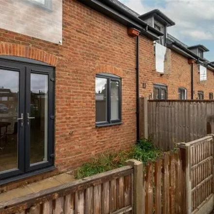 Image 2 - Con Pickering Yard, Market Harborough, Leicestershire, Le16 7qs - Townhouse for sale