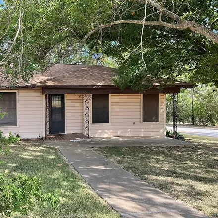 Buy this 2 bed house on 600 West Alligator Street in Caldwell, TX 77836