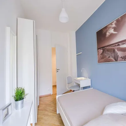 Image 4 - Via San Francesco da Paola, 40 scala A, 10123 Turin Torino, Italy - Room for rent