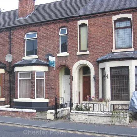 Rent this 4 bed townhouse on Boughton in Tarvin Road / Cherry Road, Tarvin Road