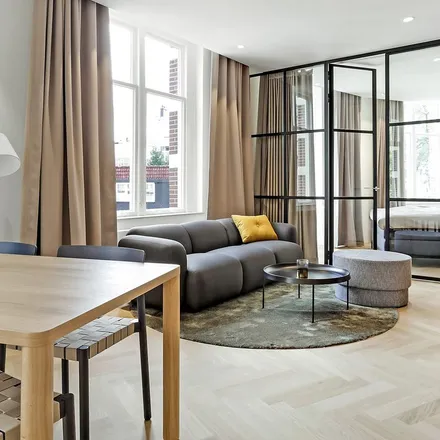 Rent this 2 bed apartment on Alexander Boersstraat 31-1 in 1071 KV Amsterdam, Netherlands