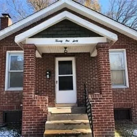 Buy this 2 bed house on 2186 Edmund Avenue in Hillsdale, Saint Louis County