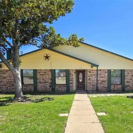Rent this 3 bed house on 1574 Toyah Creek Lane in Garland, TX 75040