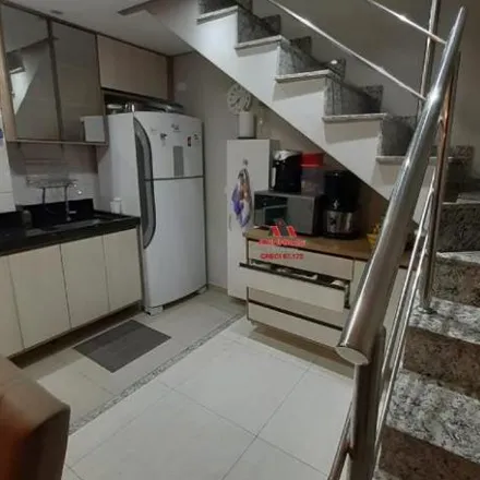 Buy this 2 bed apartment on Rua Carlos Tamagnini in Jardim Anchieta, Mauá - SP