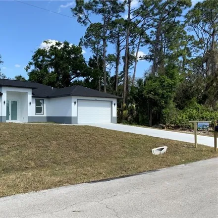 Image 2 - 3716 Tracy St, Fort Myers, Florida, 33905 - House for sale