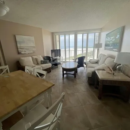 Image 3 - Gulfview Club, North Collier Boulevard, Marco Island, FL 33937, USA - Condo for sale