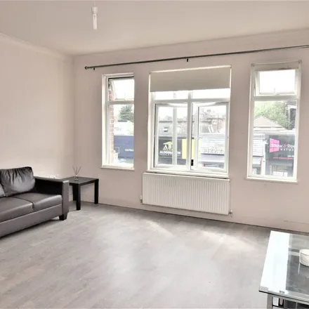 Rent this 2 bed apartment on Thorne House in Brent Street, London