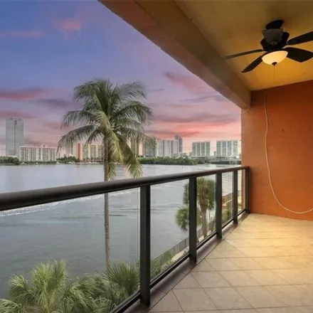 Image 1 - 4000 Northeast 168th Street, Eastern Shores, North Miami Beach, FL 33160, USA - Condo for rent