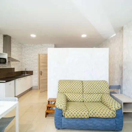 Rent this 1 bed apartment on Carrer de Llanera de Ranes in 24, 46017 Valencia
