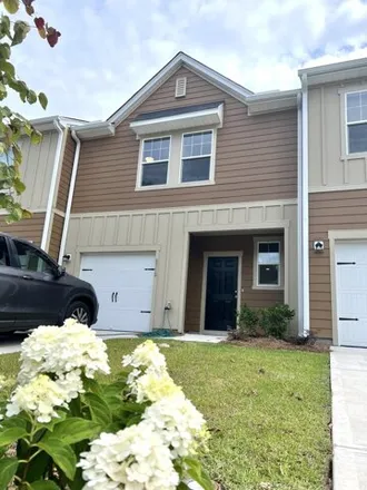 Rent this 3 bed house on Cardinal Crest Bluff in North Charleston, SC 29420
