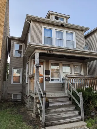 Image 1 - 4814 North Kilpatrick Avenue, Chicago, IL 60630, USA - House for rent