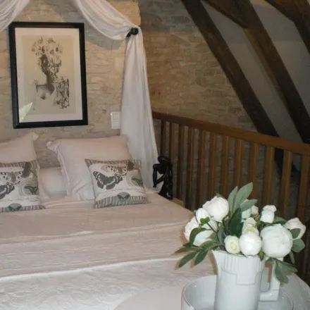 Rent this 1 bed house on Cubjac-Auvézère-Val d'Ans in Dordogne, France