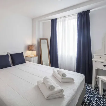 Rent this 2 bed apartment on Rua Hintze Ribeiro in 9500-049 Ponta Delgada, Azores