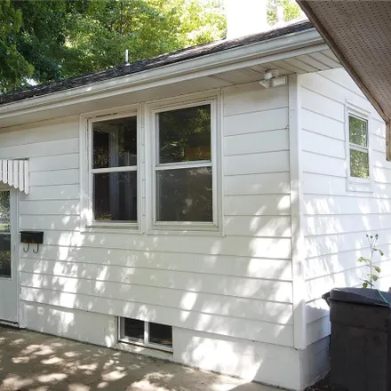 Buy this 2 bed house on 98 North 79th Street in Belleville, IL 62223