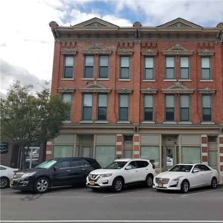 Rent this 1 bed apartment on 813 North Salina Street in City of Syracuse, NY 13208