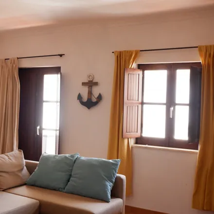 Rent this 1 bed apartment on Rua da Cerca das Árvores 28 in 1B, 2A