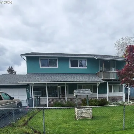 Buy this 3 bed house on 400 Southeast 101st Avenue in Vancouver, WA 98664