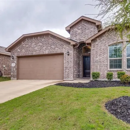 Buy this 3 bed house on 2507 Red Draw Drive in Fort Worth, TX 76177