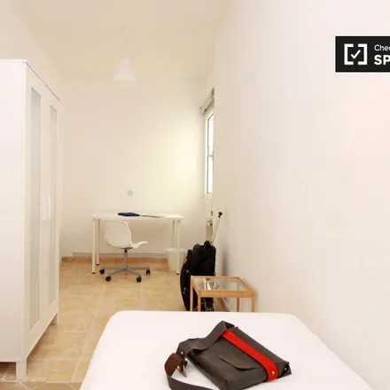 Rent this 8 bed room on Carrer de la Portaferrissa in 15, 08001 Barcelona