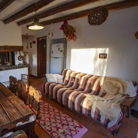 Rent this 2 bed house on Distrito Chacras de Coria in Departamento Luján de Cuyo, Argentina