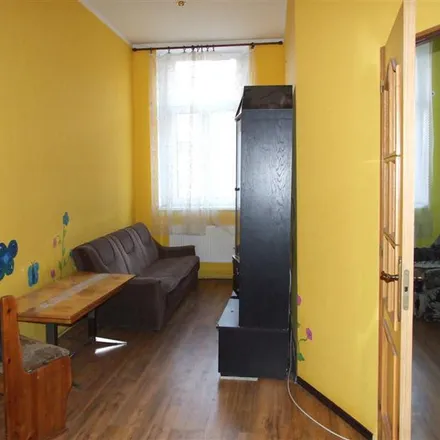 Rent this 4 bed apartment on Maksymiliana Piotrowskiego 6 in 85-098 Bydgoszcz, Poland