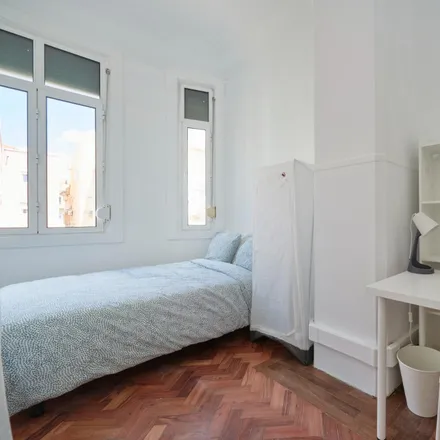 Rent this 16 bed room on Mercearia Lucinda in Rua Sampaio e Pina, 1070-051 Lisbon