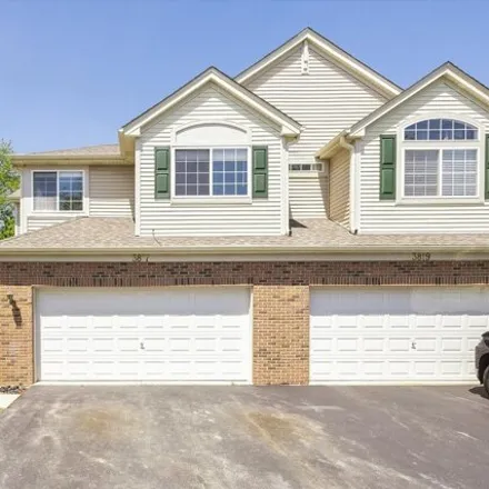 Buy this 3 bed townhouse on 3819 Munson Court in Plano, IL 60545