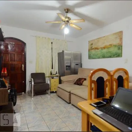 Buy this 3 bed house on Rua Prefeito Rinaldo Poli 533 in Vila Rio, Guarulhos - SP