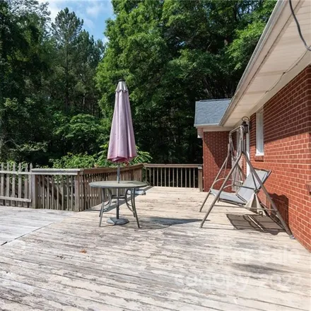 Image 4 - 15308 Beatties Ford Road, Huntersville, NC 28078, USA - House for sale