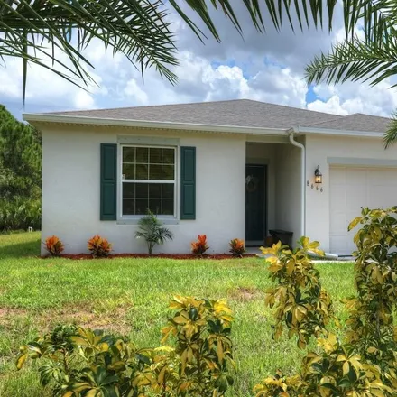 Buy this 3 bed house on 8670 103rd Court in Vero Lake Estates, Indian River County