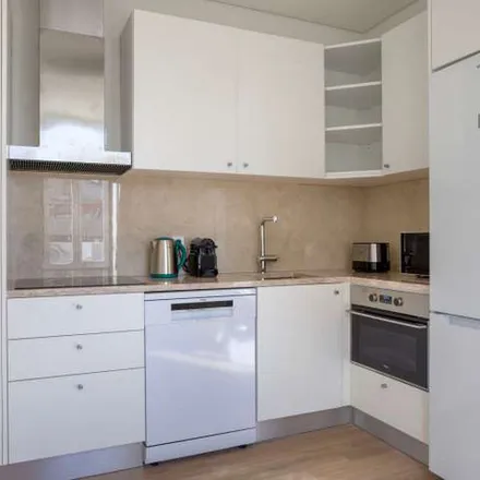 Rent this 1 bed apartment on Liberty Seguros in Ciclovia da Avenida Fontes Pereira de Melo, 1069-095 Lisbon