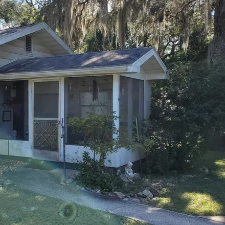 Buy this 2 bed house on 5201 East Mimosa Lane in Citrus County, FL 34453