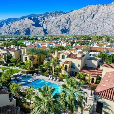 Image 3 - 264 Villorrio Drive East, Palm Springs, CA 92262, USA - Townhouse for sale