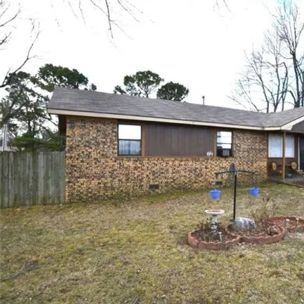 Buy this 3 bed house on 1085 West Hickory Street in Stilwell, OK 74960