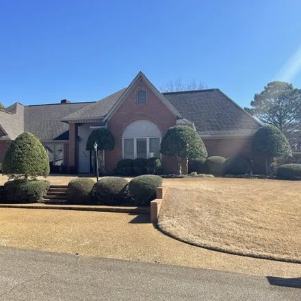 Buy this 4 bed house on 2472 East Wendover Drive in Tupelo, MS 38826