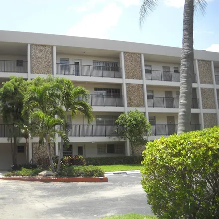 Image 2 - 2800 North Palm Aire Drive, Pompano Beach, FL 33069, USA - Condo for sale