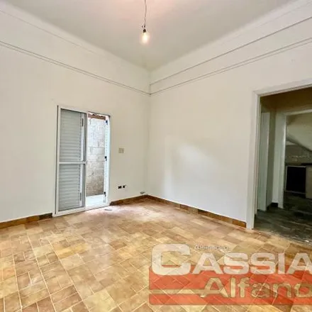 Rent this 2 bed apartment on Félix de Azara 290 in Partido de Lomas de Zamora, Lomas de Zamora