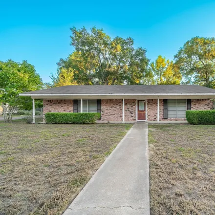 Buy this 3 bed house on 909 Dogwood Street in Gilmer, TX 75644