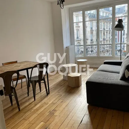 Image 5 - 33 Rue Duhesme, 75018 Paris, France - Apartment for rent