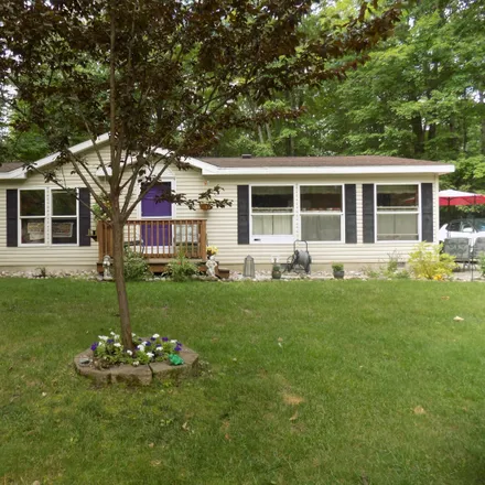 Buy this 3 bed house on 100 Clarissa Lane in Roscommon Township, MI 48629
