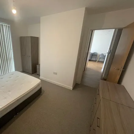 Image 4 - City Edge Apartments, 19 Royce Road, Manchester, M15 5JQ, United Kingdom - Townhouse for rent