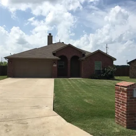 Rent this 3 bed house on 7205 Hackberry Court in Hood County, TX 76048
