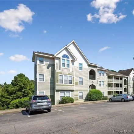 Buy this 2 bed condo on 952 Stewarts Creek Drive in Fayetteville, NC 28314