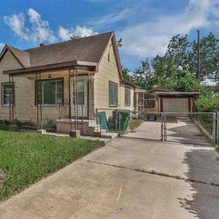 Image 3 - 3468 Mount Pleasant Street, South Lawn, Houston, TX 77021, USA - House for sale